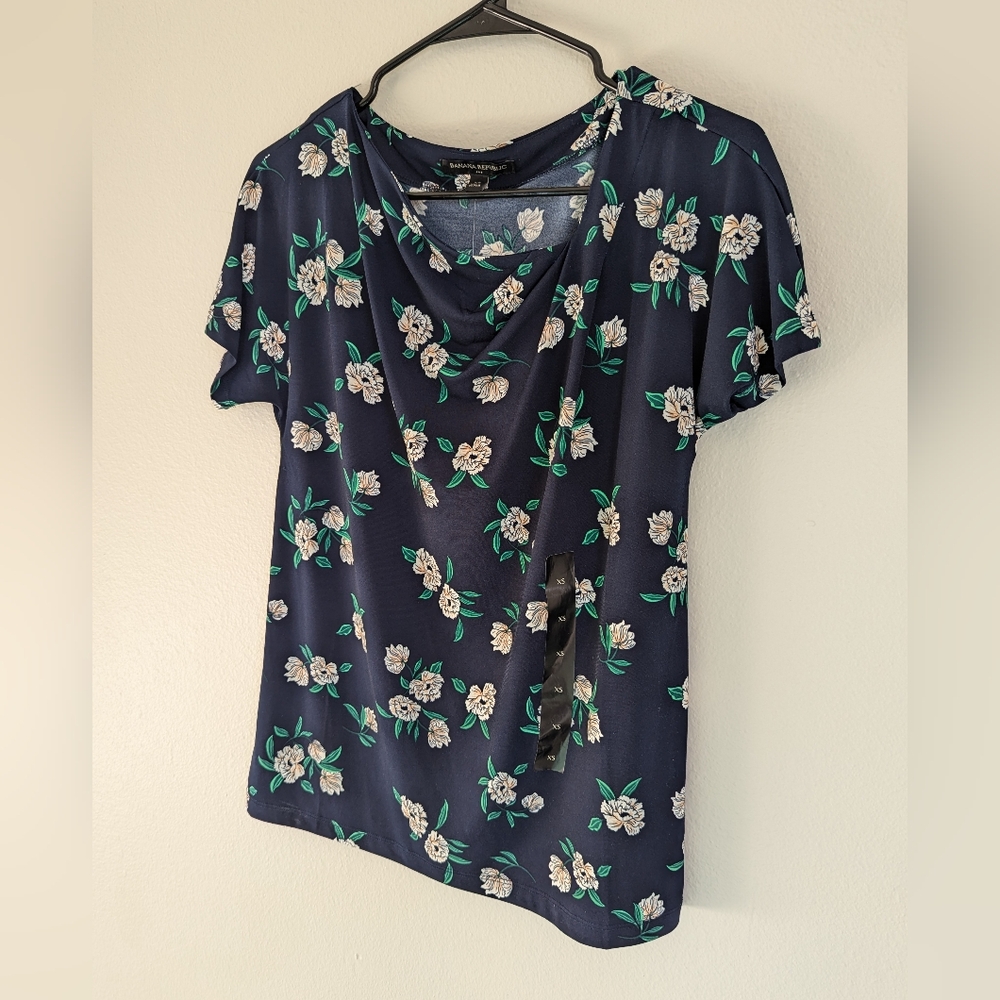 Banana Republic shirt XS